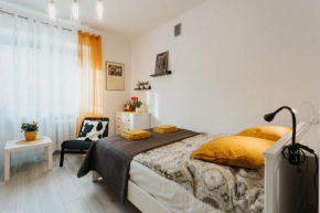 Charming apt Old Town & Jewish District, quiet neighborhood